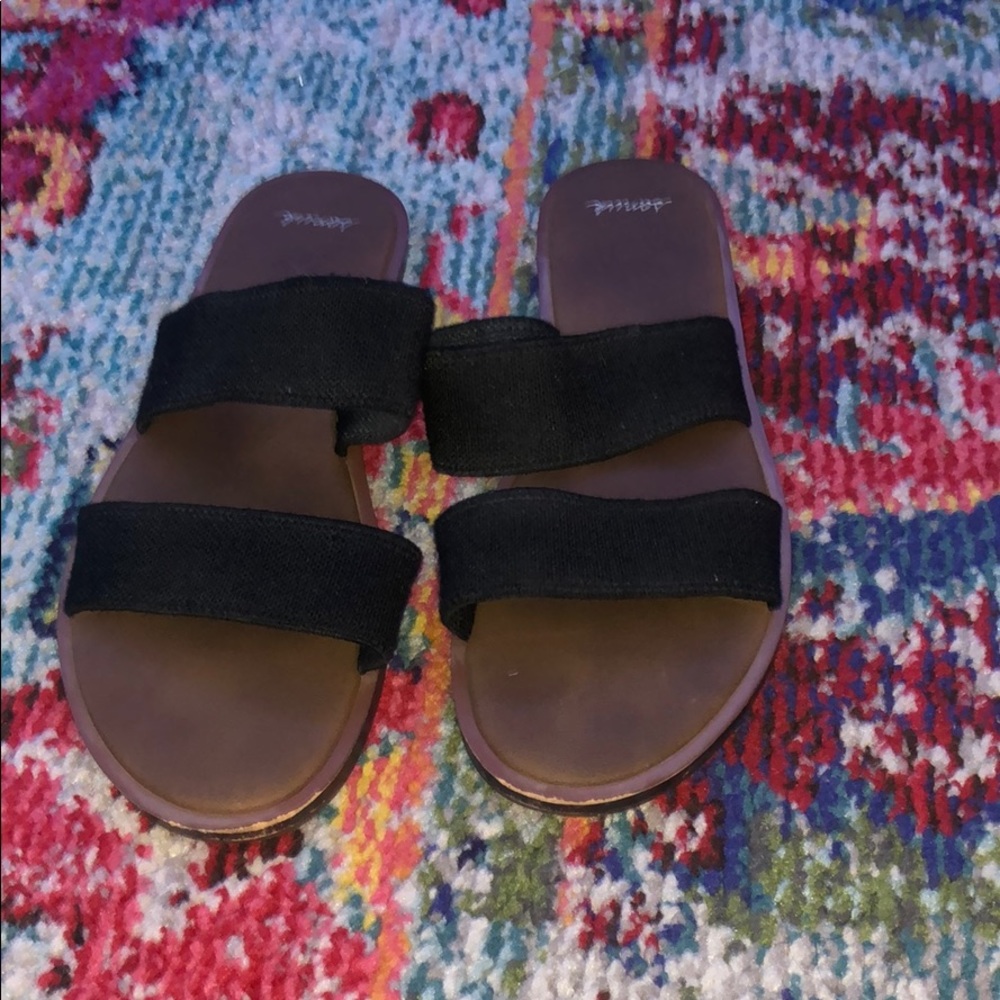 sandals